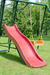 Качели детские с горкой