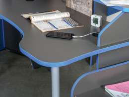 Компьютерный стол Моби Стол компьютерный Индиго 12.61