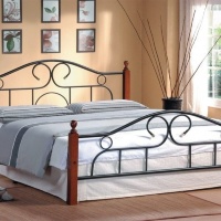 Металлические двуспальные кровати